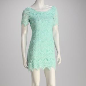 Lovemarks Lace dress, size Medium, New w/tags